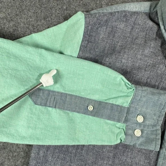 Brooks Brothers Red Fleece Colorblock Chambray Button Down Shirt Men's Medium - Picture 5 of 9